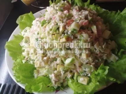Крабовий салат з огірком