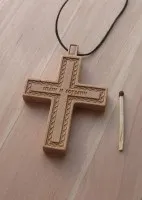 Хрестики натільні дерев'яні