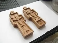 Хрестики натільні дерев'яні