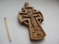 Хрестики натільні дерев'яні