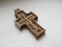 Хрестики натільні дерев'яні