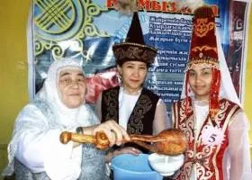 Кумисолеченіе лікувальні властивості кумису, кумисолечебние санаторії