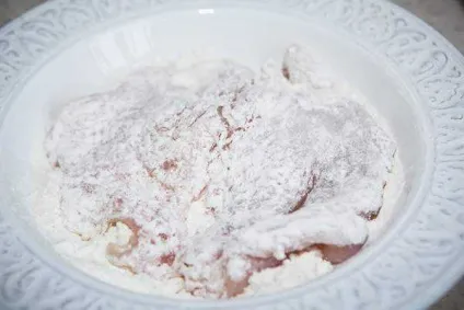 Курячий шніцель - рецепт сучасної домашньої кухні з фото (прості і зрозумілі рецепти від оксани путан) Курячий шніцель - рецепт сучасної домашньої кухні з фото