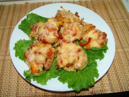 Куряче філе під шубою в духовці (куряче) Куряче філе під шубою в духовці