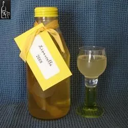Лімончелло в домашніх умовах рецепт приготування