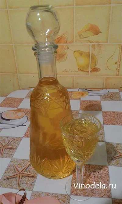 Лімончелло рецепт на горілці в домашніх умовах з фото (лімончелло) Лімончелло рецепт на горілці в домашніх умовах з фото