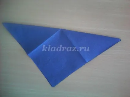Лілія з паперових серветок