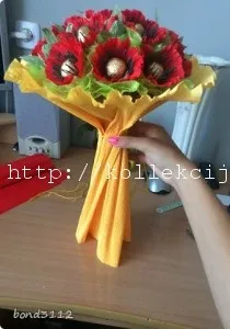 Маки з цукерок