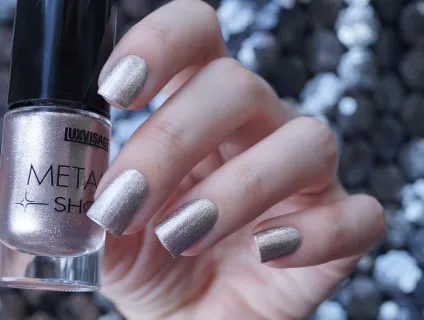 Luxvisage нова колекція лаків metallic show
