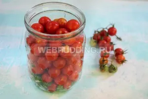 Мариновані помідори черрі на зиму, як приготувати на (помідори) Мариновані помідори черрі на зиму, як приготувати на