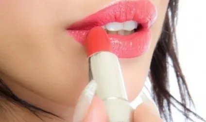 Макіяж в стилі нюд, як створити nude look своїми руками (макіяж) Макіяж в стилі нюд, як створити nude look своїми руками