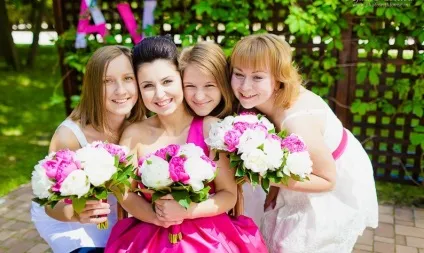 Малинова весілля, оформлення модно, свіжо і яскраво (малинова) Малинова весілля, оформлення модно, свіжо і яскраво