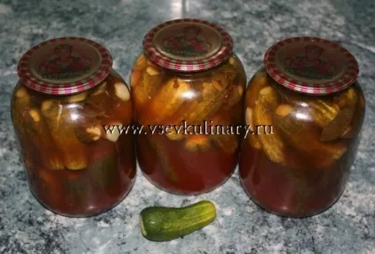 Мариновані огірки з кетчупом чилі (кетчупом) Мариновані огірки з кетчупом чилі