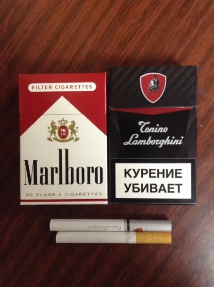 Marlboro red