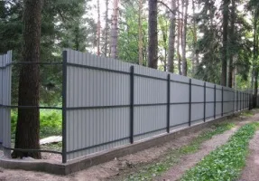 Металеві стовпи для забору своїми руками установка, фарбування (забору) Металеві стовпи для забору своїми руками установка, фарбування