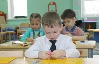 Методика поетапної ліплення посуду з пластиліну (цоінк) Методика поетапної ліплення посуду з пластиліну