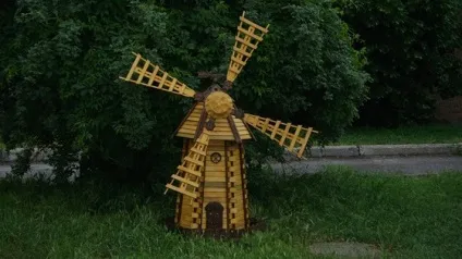 Млин для дачі декоративна - види водяних і вітряних млинів, фото і креслення як зробити, ціна і (дачі) Млин для дачі декоративна - види водяних і вітряних млинів, фото і креслення як зробити, ціна і