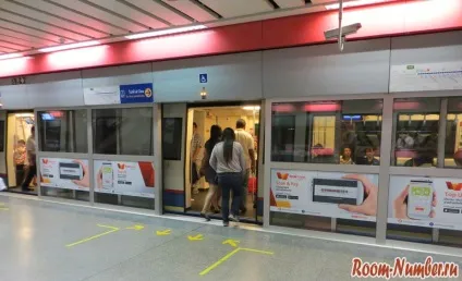Метро в Бангкоку