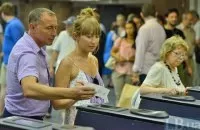Мінрегіон відхрещується від сінного це не наша компетенція, звертайтеся до суду - портал новин (Мінрегіон) Мінрегіон відхрещується від сінного це не наша компетенція, звертайтеся до суду - портал новин