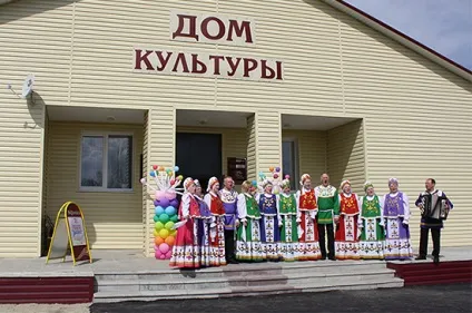 Мінкультури оплатить ремонт сільського клубу - парламентська газета (суспільство) Мінкультури оплатить ремонт сільського клубу - парламентська газета