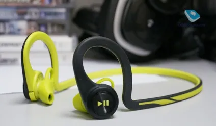 Огляд bluetooth-гарнітури plantronics backbeat fit