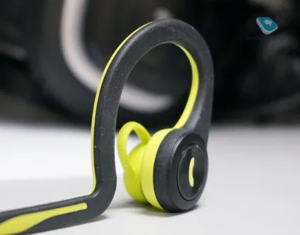 Огляд bluetooth-гарнітури plantronics backbeat fit