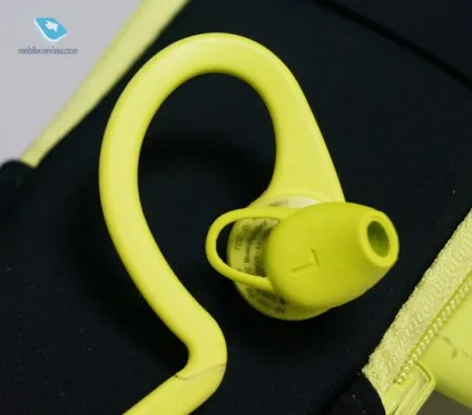 Огляд bluetooth-гарнітури plantronics backbeat fit