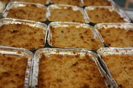 Дуже смачна шарлотка з яблуками в домашніх умовах - класичні і прості рецепти (смачна) Дуже смачна шарлотка з яблуками в домашніх умовах - класичні і прості рецепти