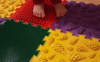 Ortotoys ортопедичні та розвиваючі іграшки для дітей, масажні килимки