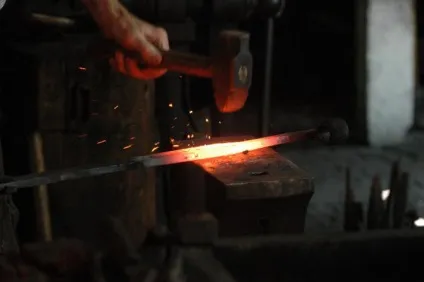 Зброяр - це професія хто такі зброярі в сучасному світі (сучасному) Зброяр - це професія хто такі зброярі в сучасному світі