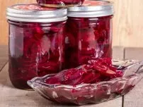 Маринований буряк для борщу, заготовки (садиба) (буряк маринування) Маринований буряк для борщу, заготовки (садиба)