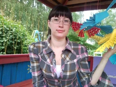 Майстер-клас з батьками і дітьми старшої групи птах щастя (робимо надрізи трикутної) Майстер-клас з батьками і дітьми старшої групи птах щастя