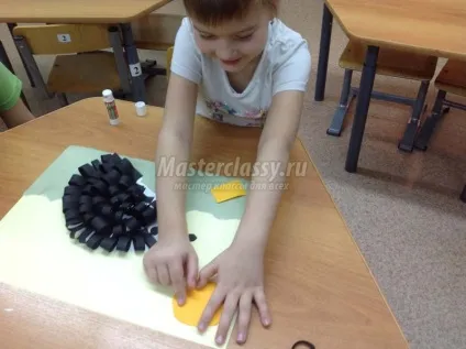 Майстер-клас з виготовлення панно в техніці паперопластика (панно) Майстер-клас з виготовлення панно в техніці паперопластика