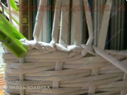 Майстер-клас з плетіння із газет коробки з виступаючим дном (дном) Майстер-клас з плетіння із газет коробки з виступаючим дном