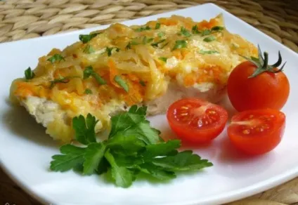 Минтай в мультиварці (в сметані, з цибулею) рецепти з фото (як приготувати минтай в мультиварці) Минтай в мультиварці (в сметані, з цибулею) рецепти з фото