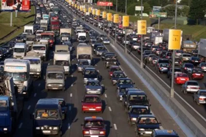 Москва, новини, 21-кілометрова пробка утворилася на МКАД (внепіковие) Москва, новини, 21-кілометрова пробка утворилася на МКАД