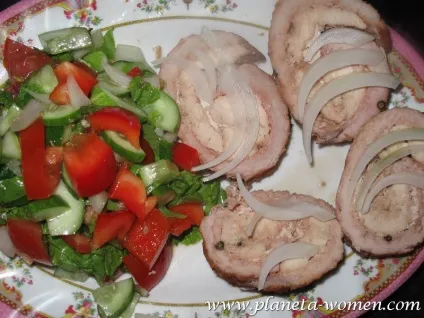 М'ясний рулет з курки і свинини оригінальний, жіноча планета