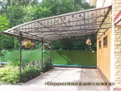 Навіс до дому з полікарбонату фото кращих навісів і козирків над ганком з полікарбонату, де (полікарбонату) Навіс до дому з полікарбонату фото кращих навісів і козирків над ганком з полікарбонату, де