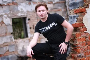 Новий вокаліст групи «арія» «мук було багато» (фото) (вокаліст) Новий вокаліст групи «арія» «мук було багато» (фото)