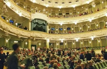 Нова сцена Большого театру - інтригуюча метаморфоза або продовження традицій