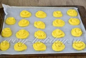 Профітролі, рецепт з фото крок за кроком в домашніх умовах (масло) Профітролі, рецепт з фото крок за кроком в домашніх умовах