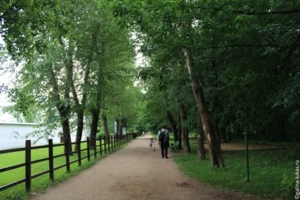 Природно-історичний парк - Кузьменко лісові озера в центрі Москви, клуб мандрівників Лукас тур (парк) Природно-історичний парк - Кузьменко лісові озера в центрі Москви, клуб мандрівників Лукас тур
