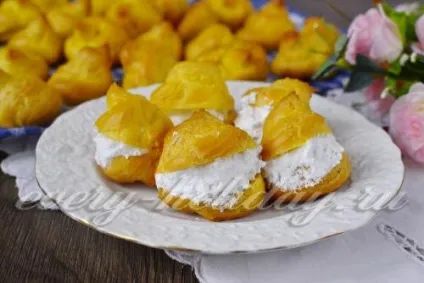 Профітролі, рецепт з фото крок за кроком в домашніх умовах (яйце) Профітролі, рецепт з фото крок за кроком в домашніх умовах