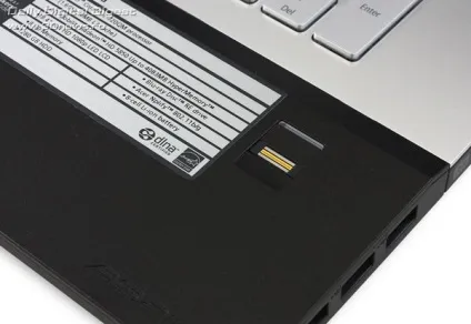 Ну дуже великий ноутбук - acer ethos 8943g