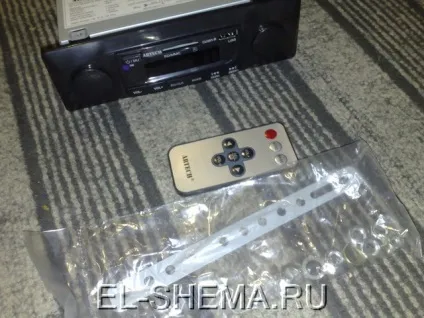 Огляд китайської автомагнітоли