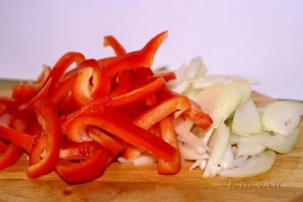 Огірки по-корейськи з м'ясом