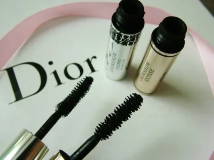 Огляд на дві туші для вій від dior mascara diorshow iconic overcurl і diorshow extase - елена (iconic) Огляд на дві туші для вій від dior mascara diorshow iconic overcurl і diorshow extase - елена