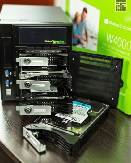 Огляд мережевого сховища з windows storage server 2012 r2 essentials