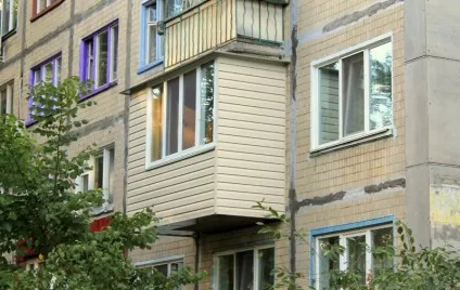 Засклення балконів в хрущовці 6 способів - про ремонт