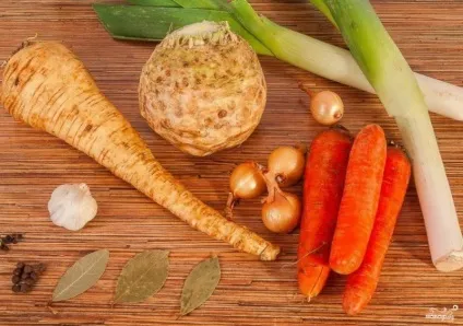 Овочевий бульйон простий - покроковий рецепт з фото на (кулінарія) Овочевий бульйон простий - покроковий рецепт з фото на